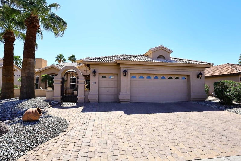 15061 Pinchot Ave, Goodyear, AZ 85395