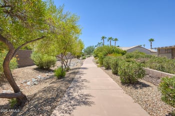 15061 Woodridge Dr, Surprise, AZ 85374