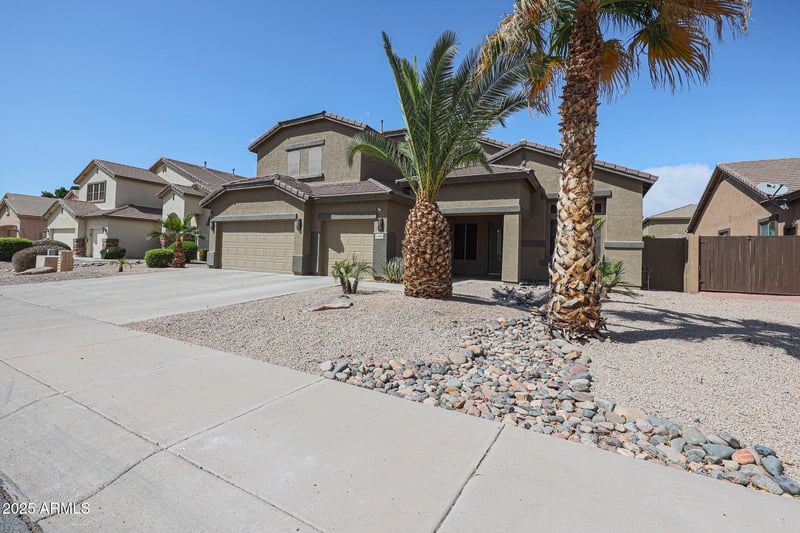 15066 La Reata Ave, Goodyear, AZ 85395