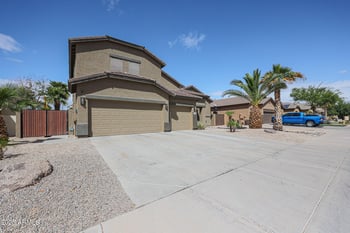 15066 La Reata Ave, Goodyear, AZ 85395