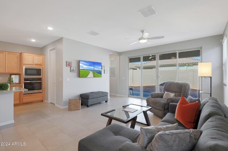 15072 Mckinley St, Goodyear, AZ 85338