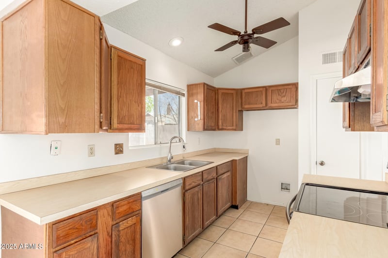 1508 Todd Dr, Tempe, AZ 85283