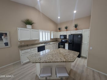 15085 Vale Dr, Goodyear, AZ 85395
