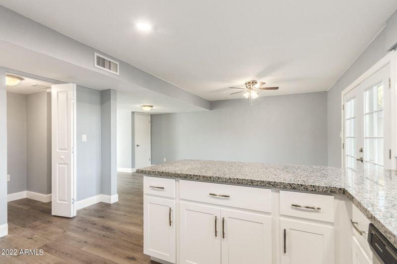 1509 E Donner Dr, Tempe, AZ 85282