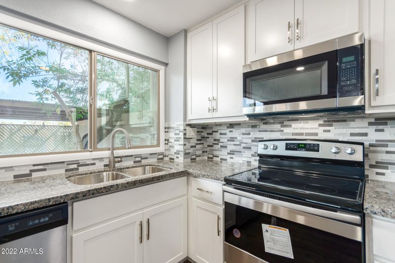 1509 E Donner Dr, Tempe, AZ 85282