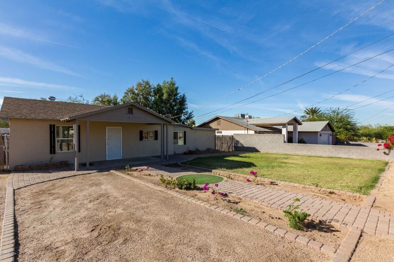 1509 E Mountain View Rd, Phoenix, AZ 85020