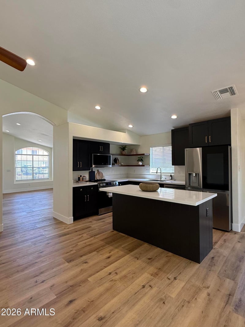 1509 E Windsong Dr, Phoenix, AZ 85048
