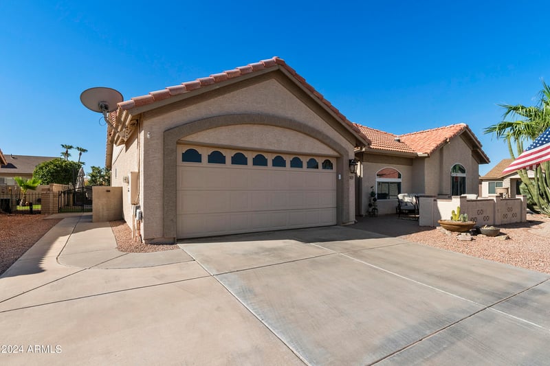 1509 Peach Tree Dr, Chandler, AZ 85249