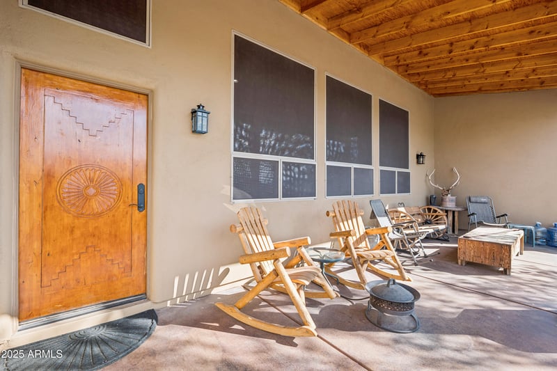 1509 Venado Dr, New River, AZ 85087