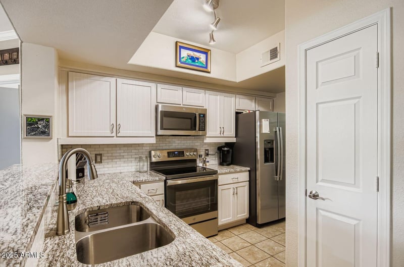 15095 Thompson Peak Pw #1005, Scottsdale, AZ 85260