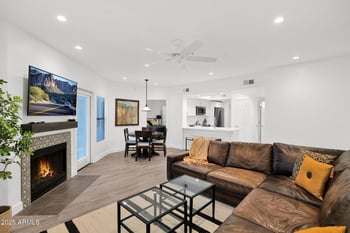 15095 Thompson Peak Pw #1050, Scottsdale, AZ 85260