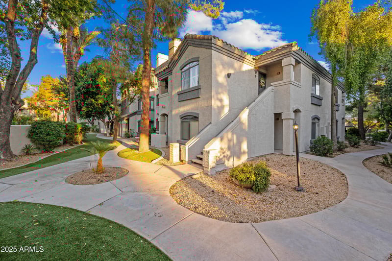 15095 Thompson Peak Pw #2046, Scottsdale, AZ 85260