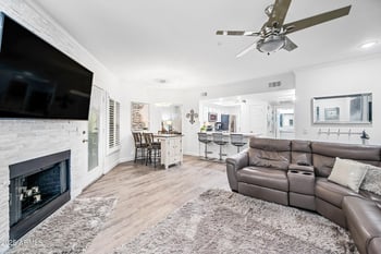 15095 Thompson Peak Pw #2046, Scottsdale, AZ 85260