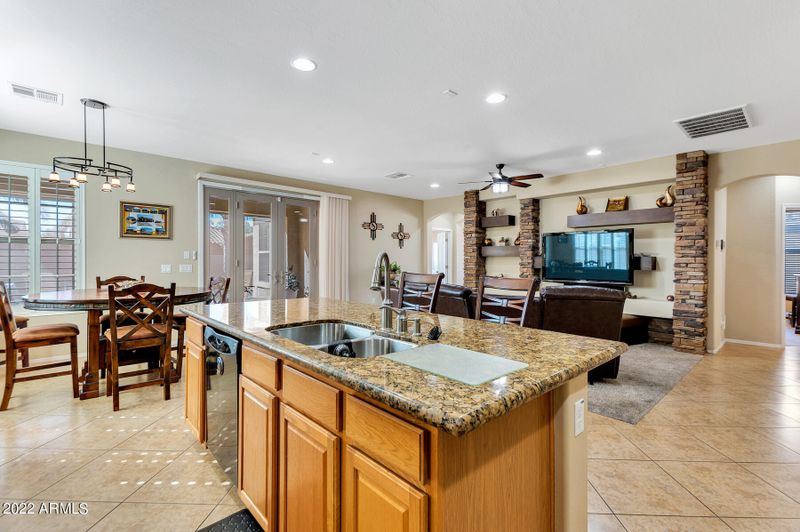 15095 W Montecito Ave, Goodyear, AZ 85395