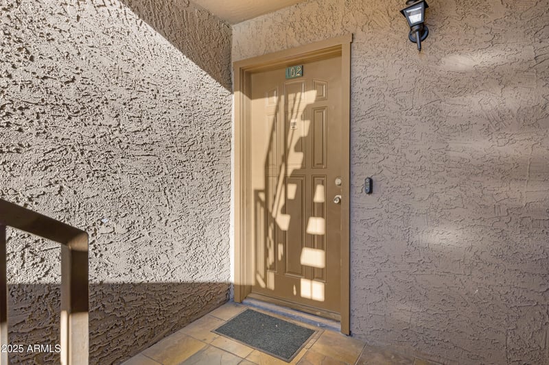 151 Broadway Rd #102, Tempe, AZ 85282