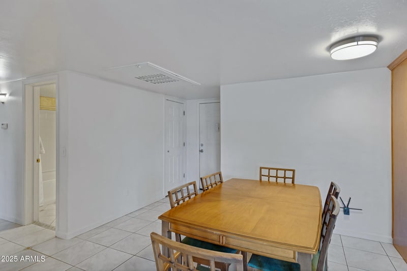 151 Broadway Rd #102, Tempe, AZ 85282