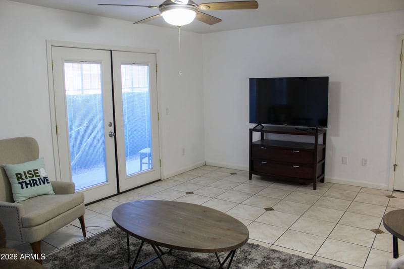 151 Broadway Rd #103, Tempe, AZ 85282