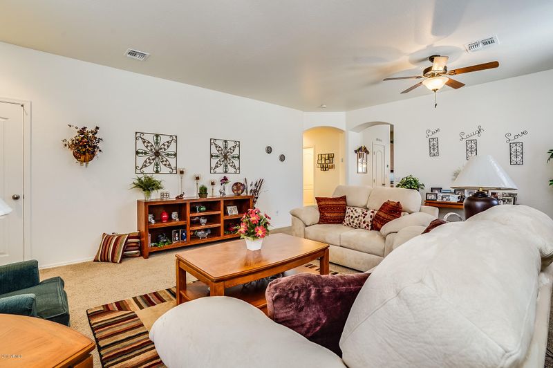 151 E Gold Dust Way, San Tan Valley, AZ 85143