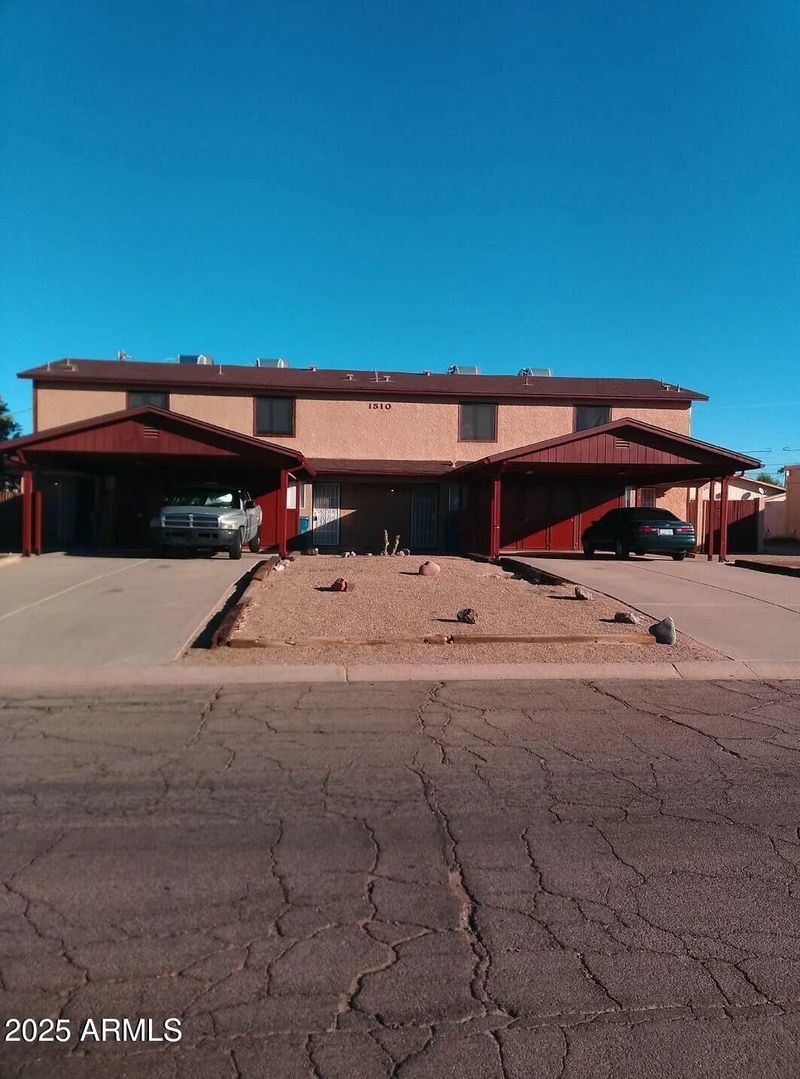 1510 E 26th Ln, Apache Junction, AZ 85119