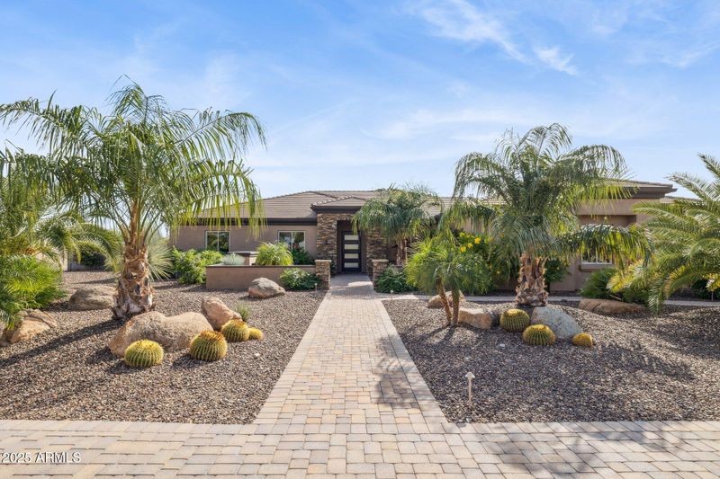 1510 E Cloud Rd, Phoenix, AZ 85086