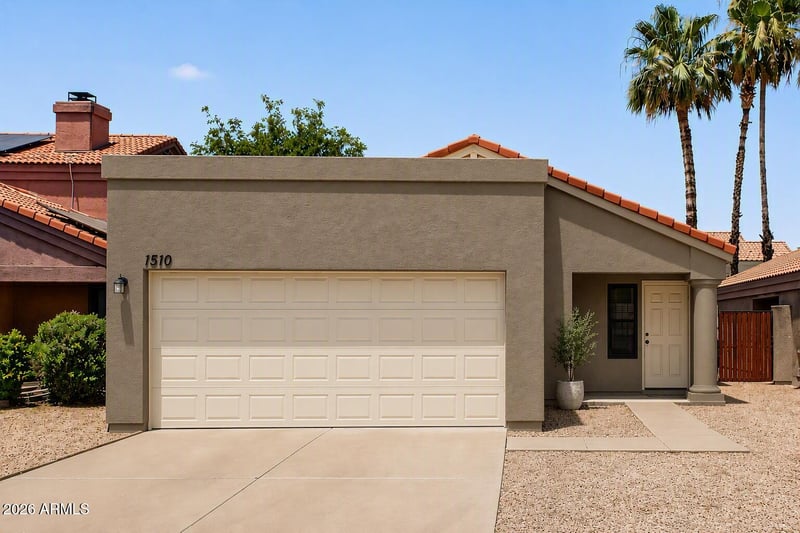 1510 E Mineral Rd, Gilbert, AZ 85234