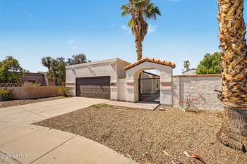 1510 E Taro Ln, Phoenix, AZ 85024