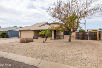 1510 Wickieup Ln, Phoenix, AZ 85027