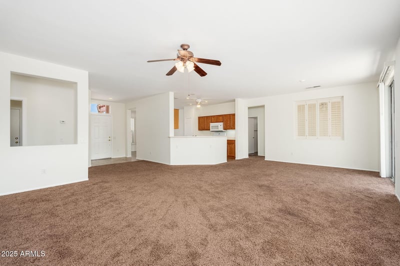 15103 Gunsight Dr, Sun City West, AZ 85375