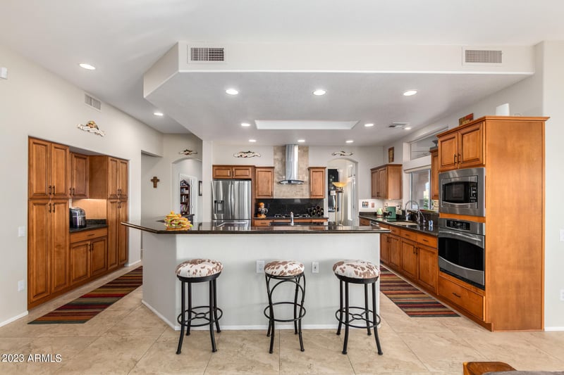15105 W Ganado Dr, Sun City West, AZ 85375