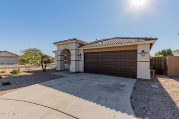 15105 Monroe St, Goodyear, AZ 85338