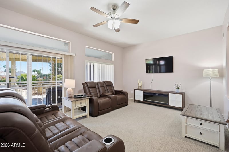 15107 W Las Brizas Ln, Sun City West, AZ 85375