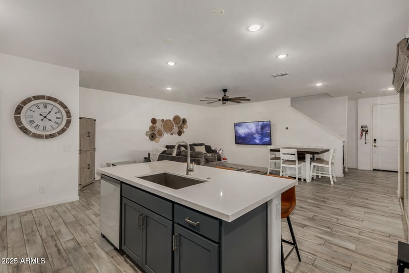 15109 Hadley St, Goodyear, AZ 85338