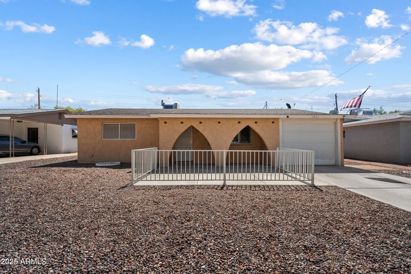 1511 Grand Dr, Apache Junction, AZ 85120