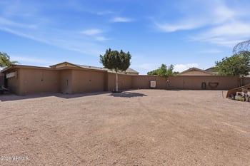 1511 Loma Vi, Mesa, AZ 85213