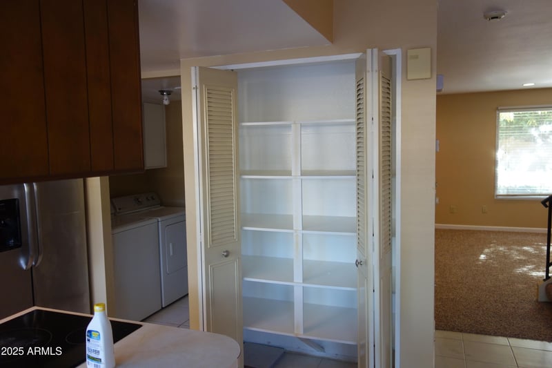 1511 Newport Dr, Tempe, AZ 85283