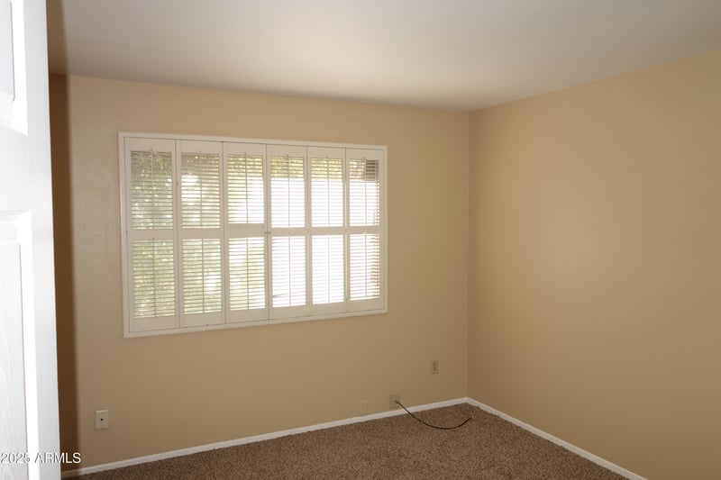 1511 Newport Dr, Tempe, AZ 85283