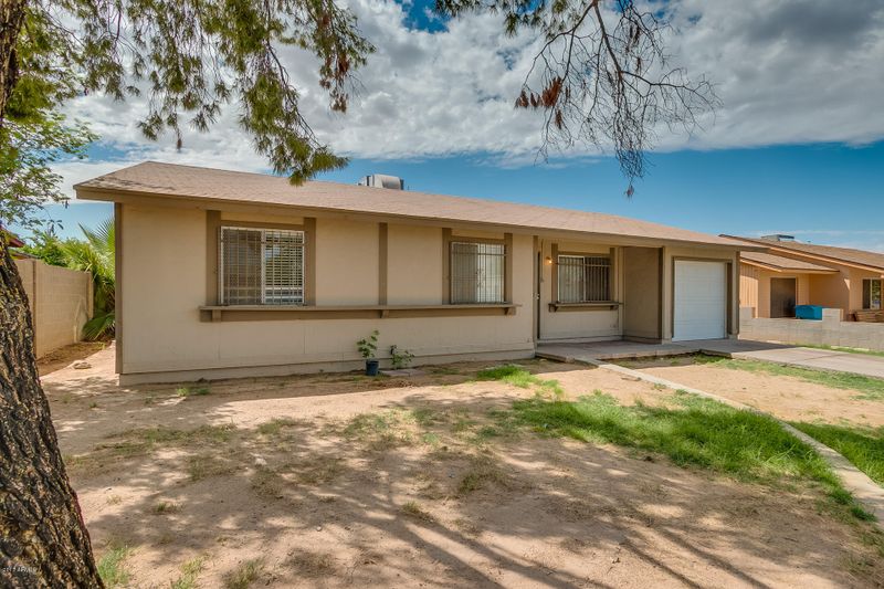 1511 W Carson Rd, Phoenix, AZ 85041