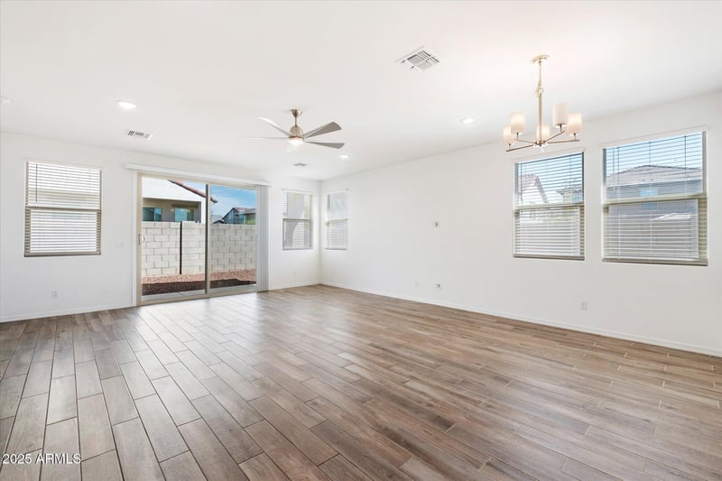 15112 Hadley St, Goodyear, AZ 85338