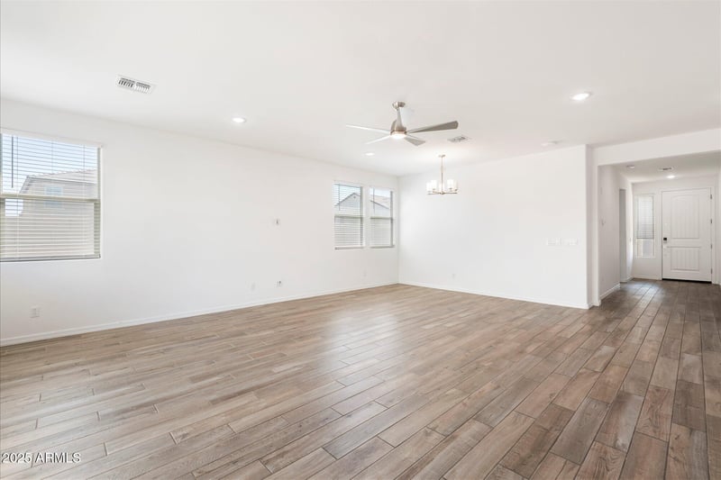 15112 Hadley St, Goodyear, AZ 85338