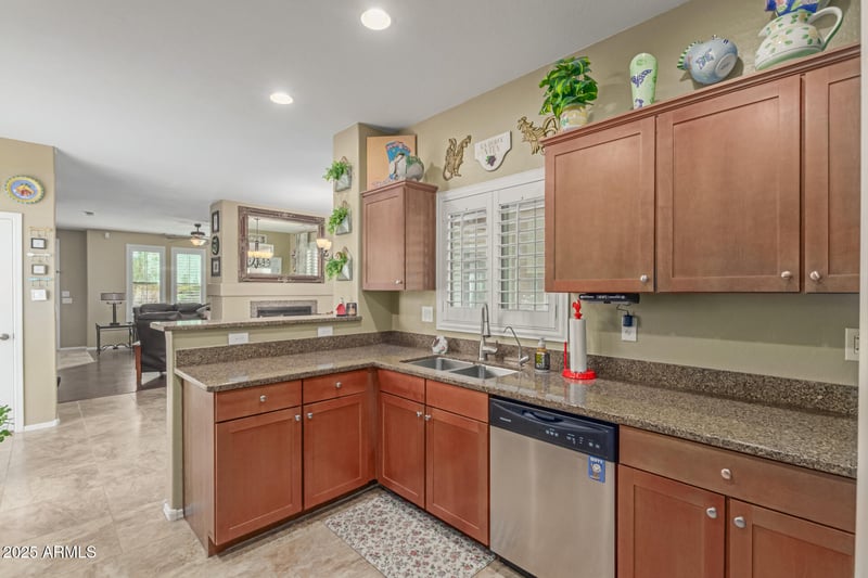 15112 Windrose Dr, Surprise, AZ 85379