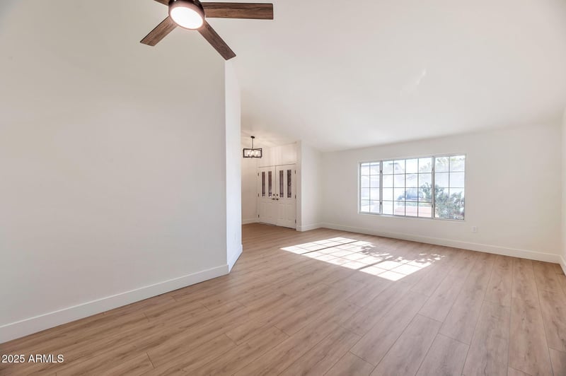 15116 Sentinel Dr, Sun City West, AZ 85375