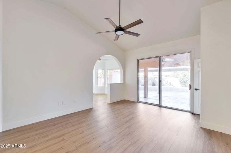 15116 Sentinel Dr, Sun City West, AZ 85375