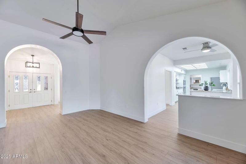 15116 Sentinel Dr, Sun City West, AZ 85375