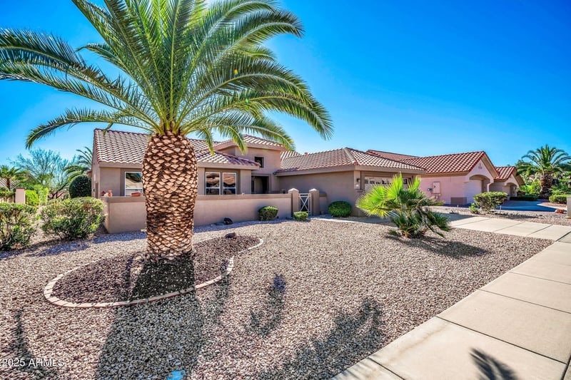 15119 Las Brizas Ln, Sun City West, AZ 85375