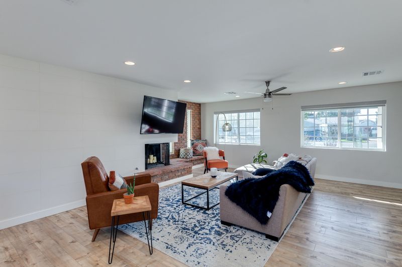 1512 E Windsor Ave, Phoenix, AZ 85006