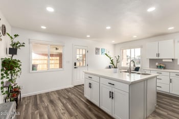 1512 Fairmont Dr, Tempe, AZ 85282