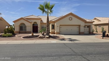 15123 W Ganado Dr, Sun City West, AZ 85375