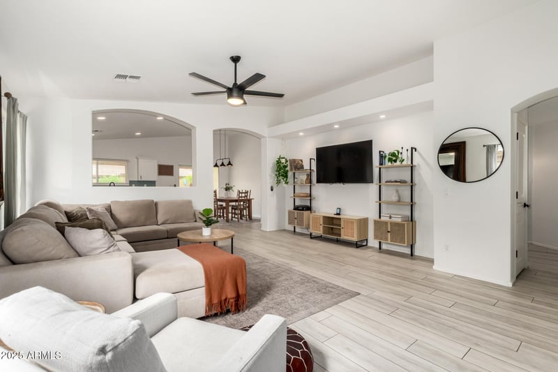 15127 Monroe St, Goodyear, AZ 85338