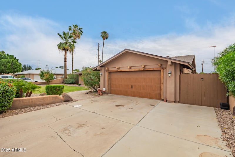 1513 Greenway St, Mesa, AZ 85203