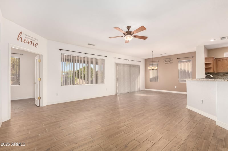 15136 Cactus Ridge Way, Surprise, AZ 85374